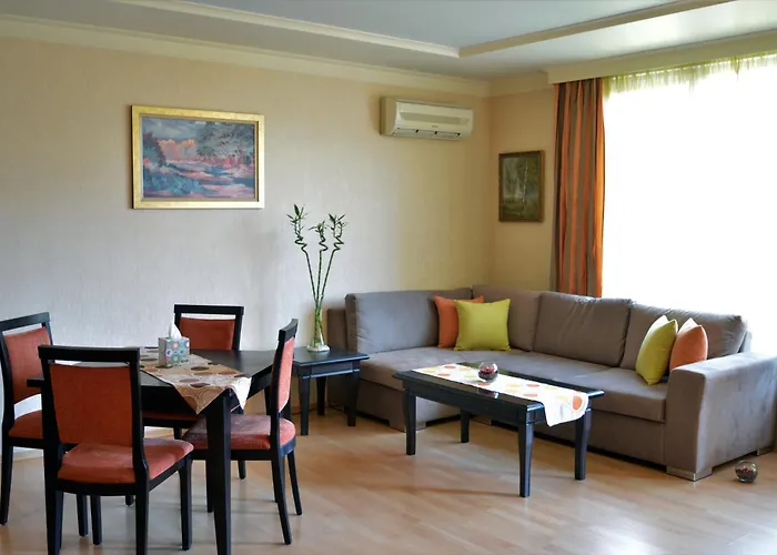 Aparthouse Borovo Near Bulgaria Mall, Free Street Parking Sofía