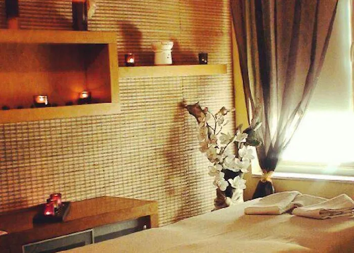 Aparthouse Borovo Near Bulgaria Mall, Free Street Parking *