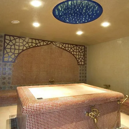 Апартамент Aparthouse Borovo Near Bulgaria Mall, Free Street Parking *