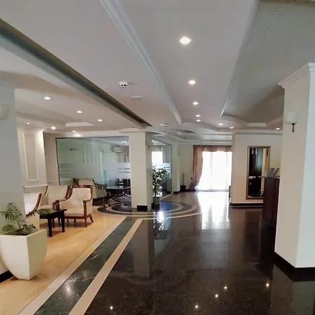 Aparthouse Borovo Near Bulgaria Mall, Free Street Parking *